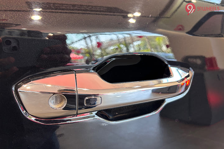 MG Gloster Front Door Handle