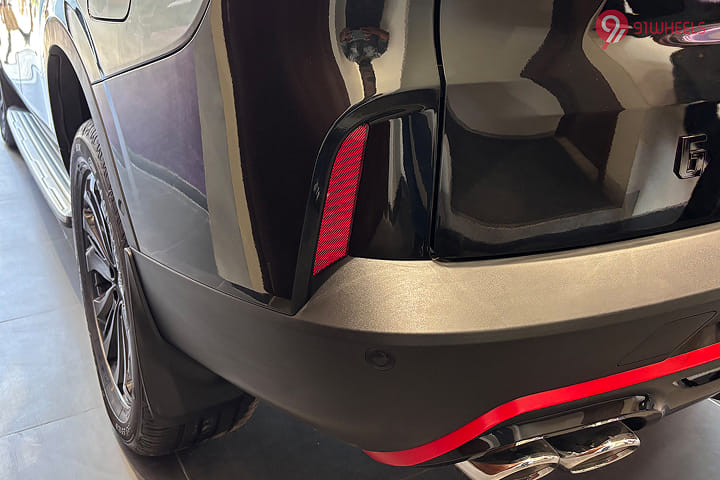 MG Gloster Reflector