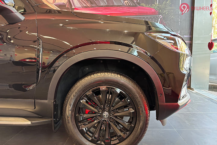 MG Gloster Front Fender