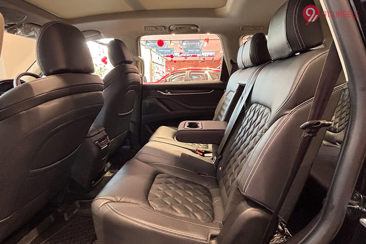 MG Gloster Rear Seats