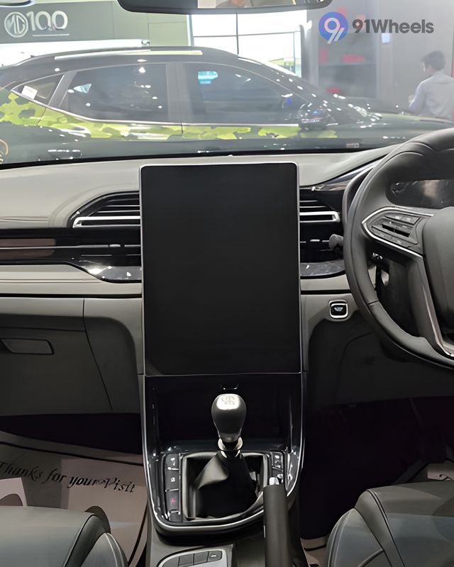 Hector 2023-2025 Infotainment Display