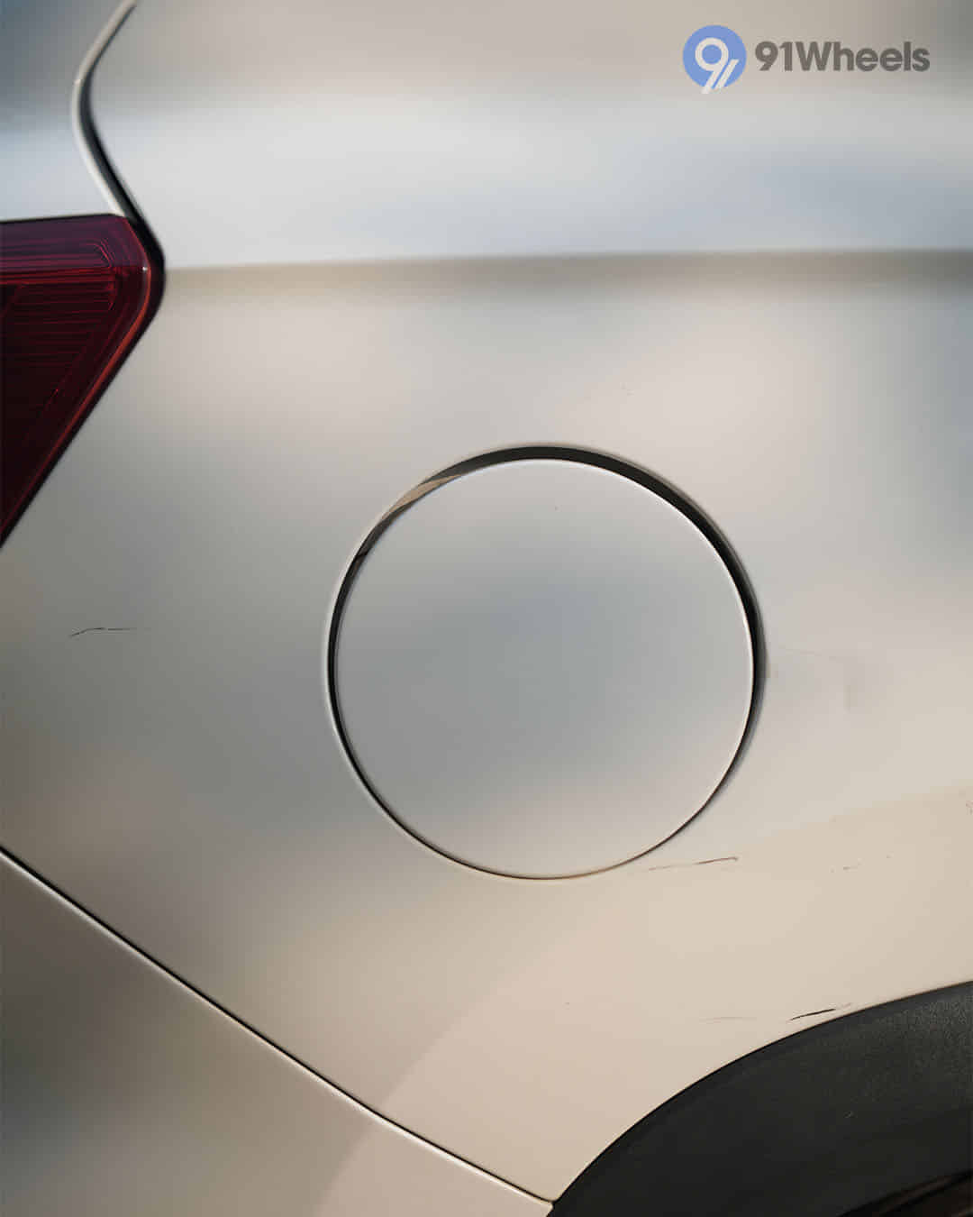 Closed Fuel Lid Closed Fuel Lid