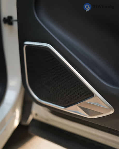 Hector Front Speakers