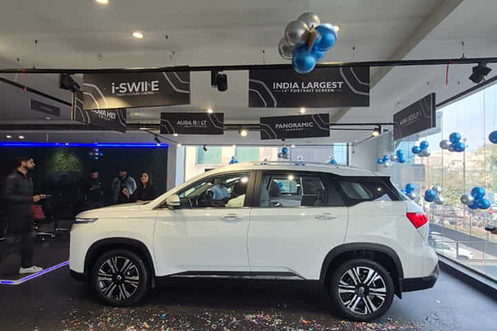 MG Hector Left Side View MG Hector Left Side View