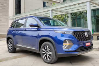 MG Hector Plus 2020-2023 Side Profile MG Hector Plus 2020-2023 Side Profile