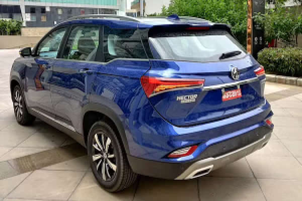 MG Hector Plus 2020-2022 Side Profile