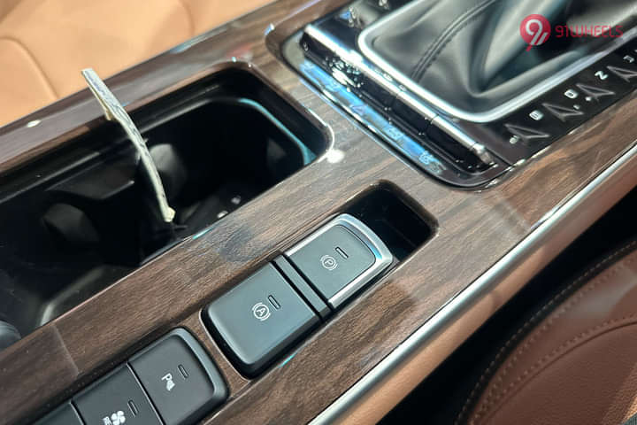 MG Hector Plus Parking Brake/Emergency Brake
