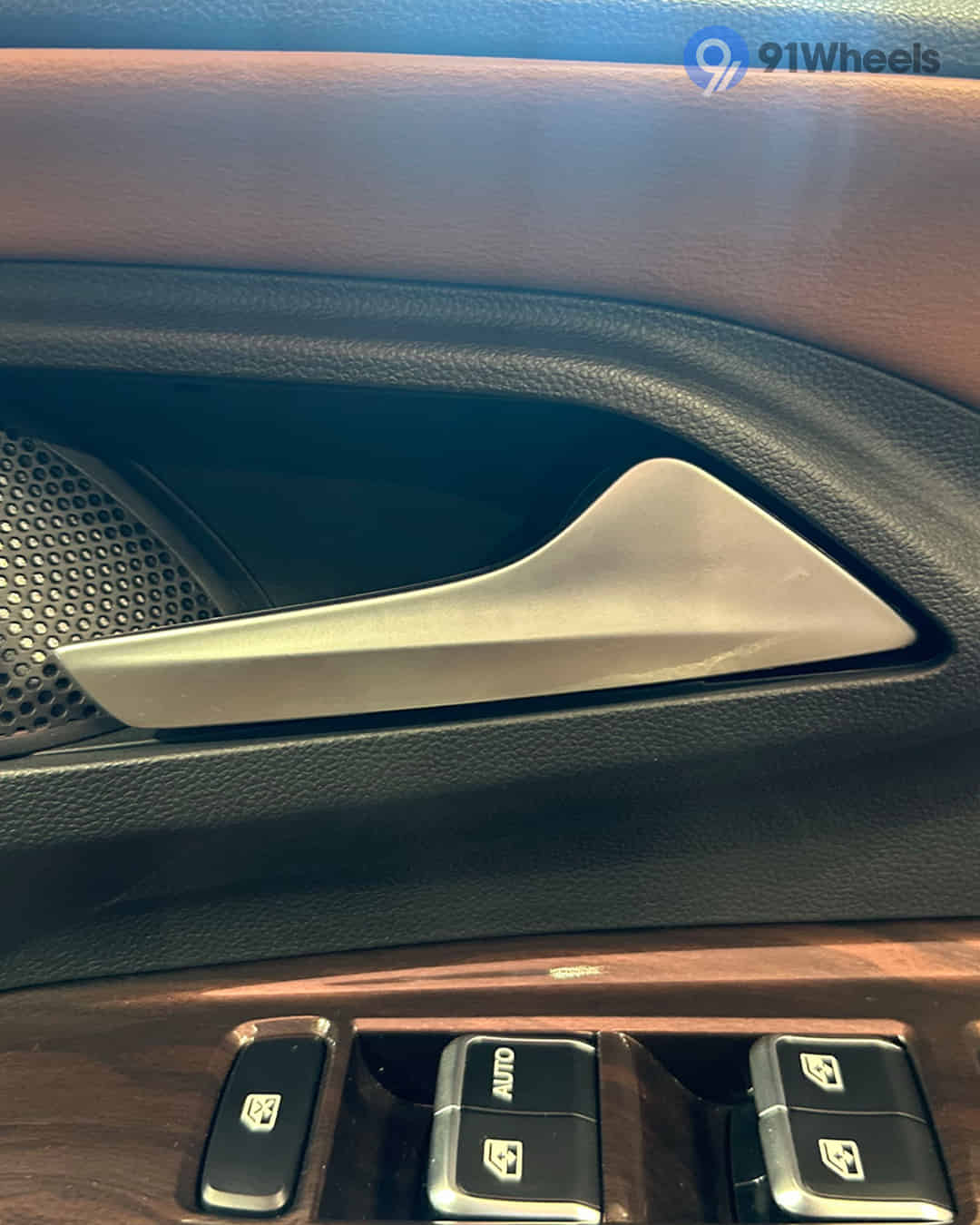 Driver Side Door Pad Handle