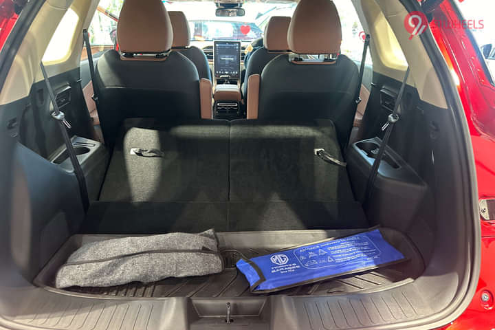 MG Hector Plus Bootspace Rear Seat Folded