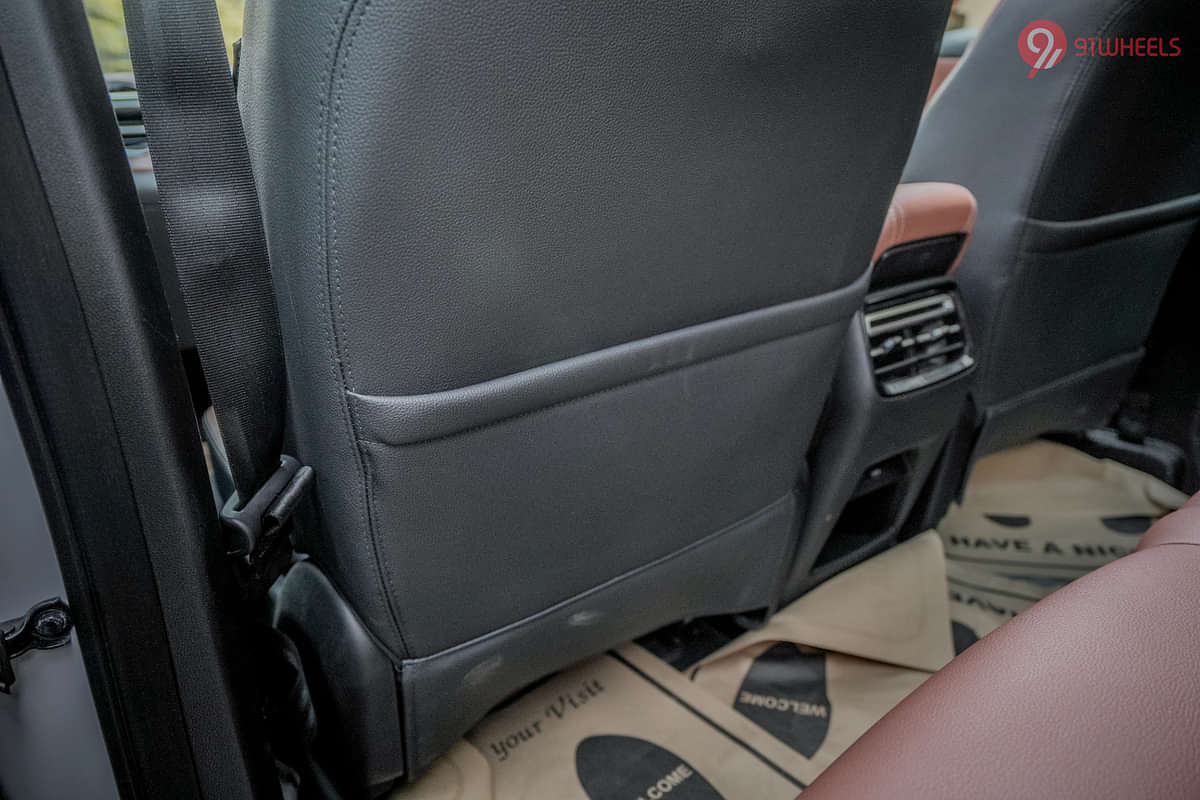 MG Hector Plus Front Seat Back Pockets