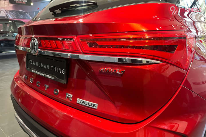 MG Hector Plus Rear Badge