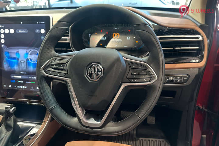 MG Hector Plus Steering Wheel