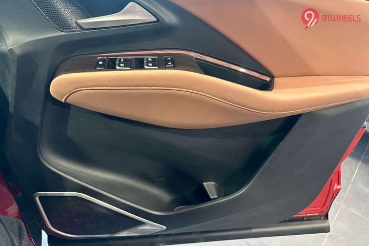 MG Hector Plus Driver Side Door Pocket