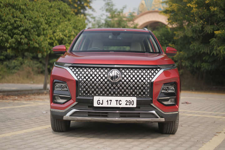 MG Hector Front View