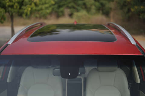 MG Hector Blackstrom Sharp Pro 1.5L CVT 5 Str Car Roof