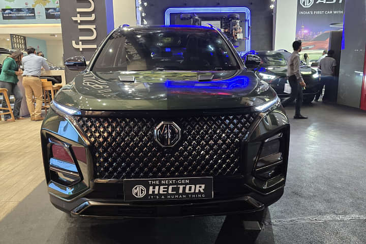 MG Hector Grille