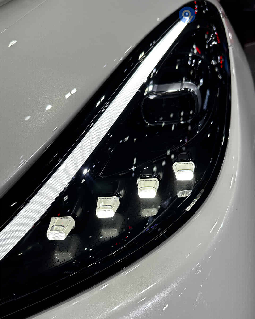 Headlight Headlight