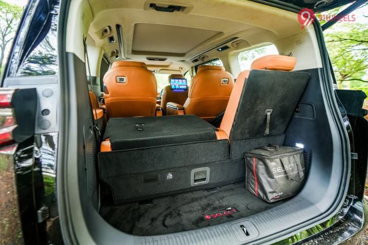 MG M9 Bootspace Rear Seat Folded