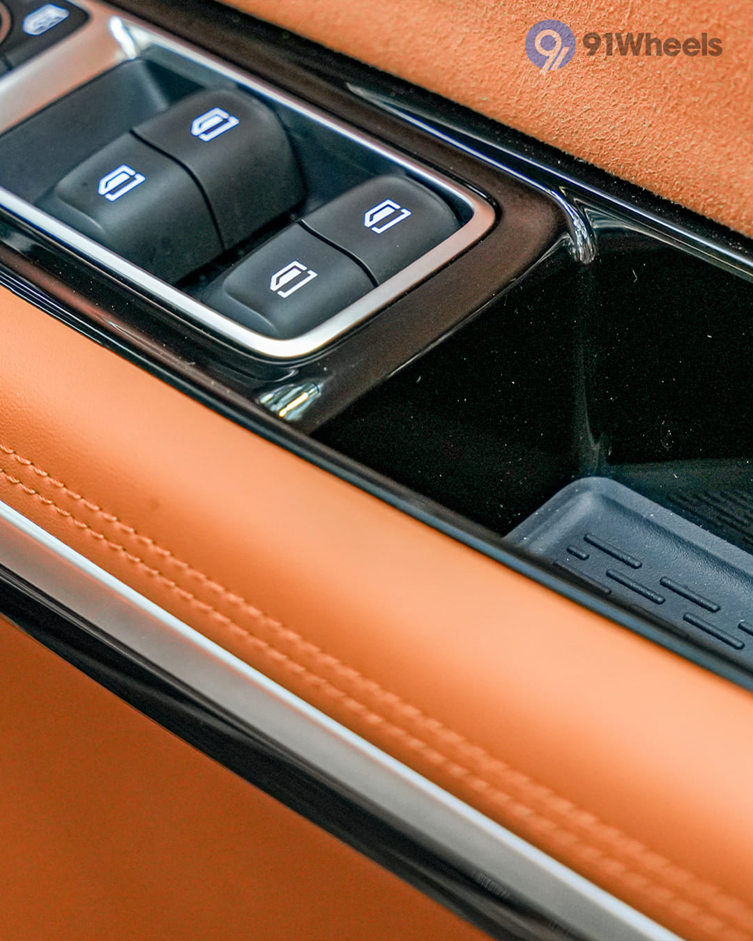 MG M9 Driver Side Door Switches