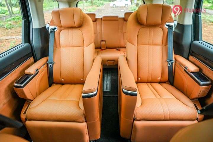 MG M9 Rear Seats