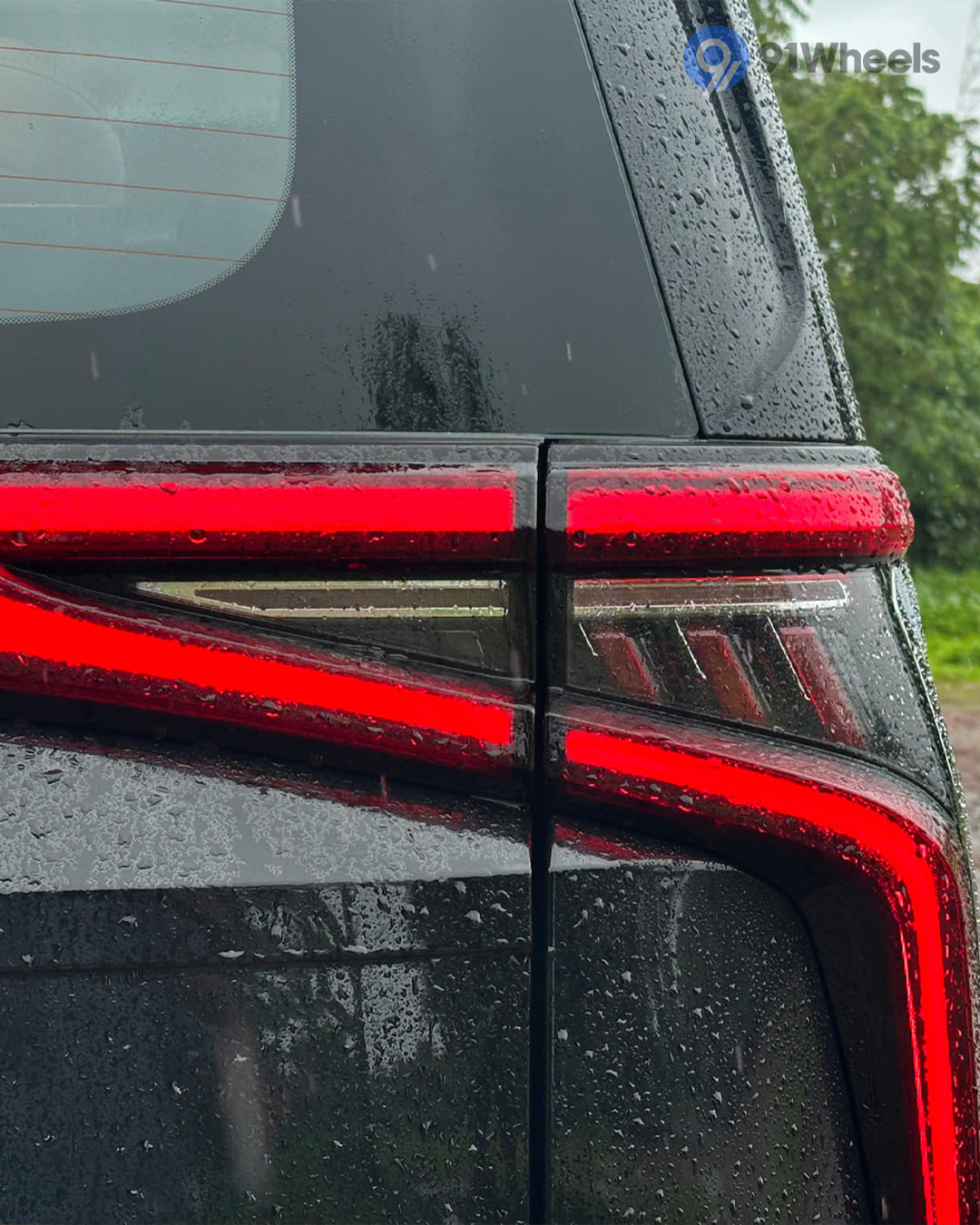 MG M9 Tail Light / Tail Lamp