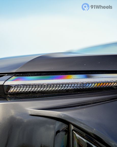 M9 Headlight