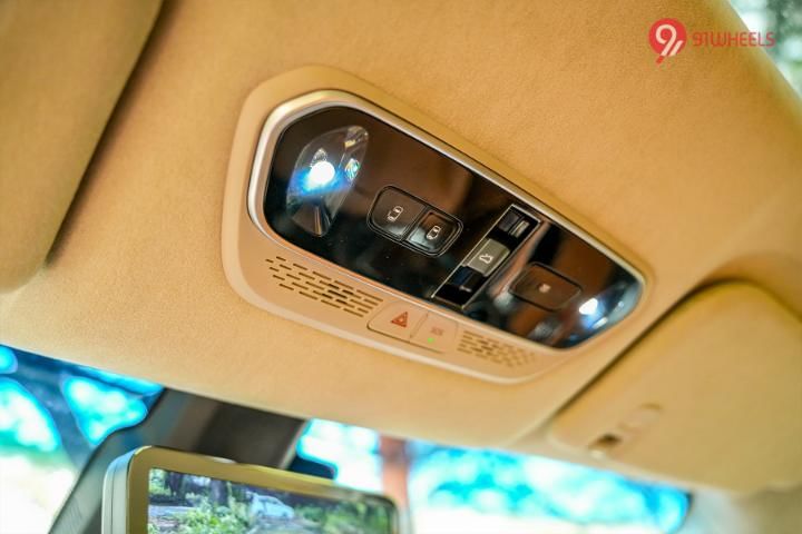 MG M9 Roof Mounted Controls/Sunroof & Cabin Light Controls