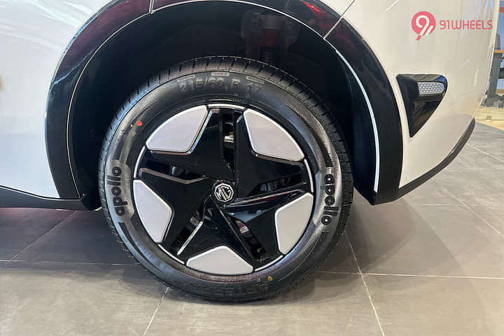 MG Windsor EV Wheel