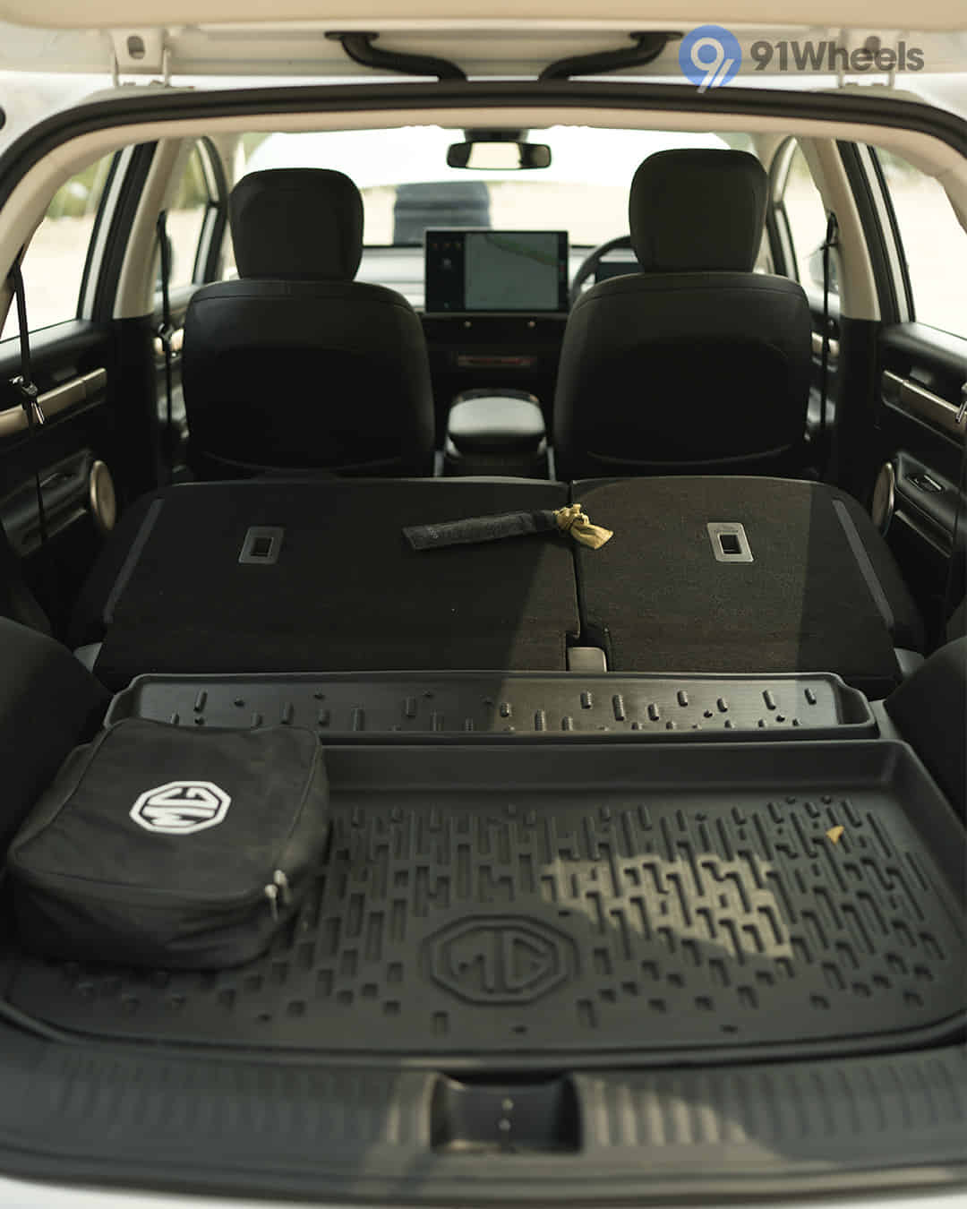 Bootspace Rear Seat Folded