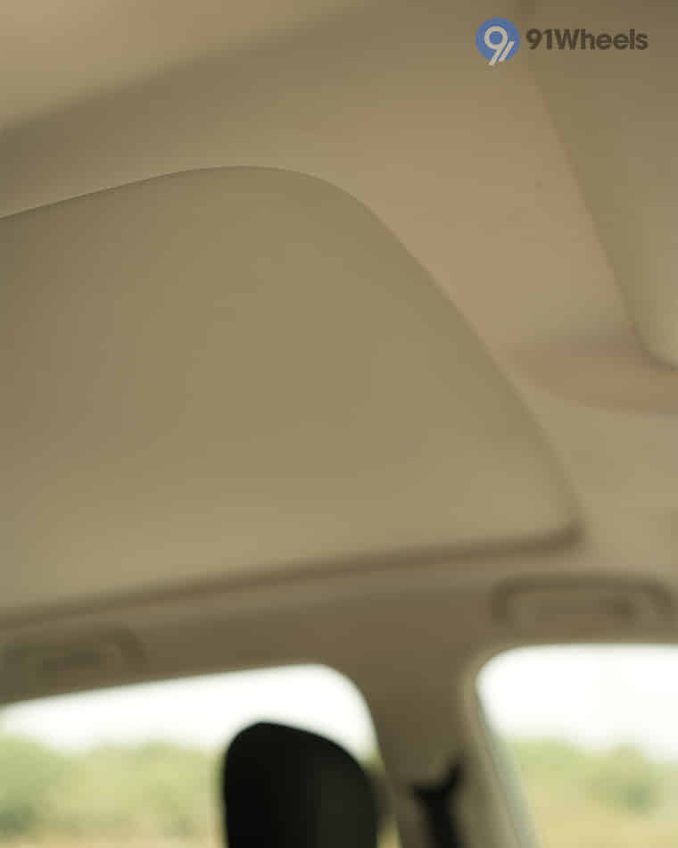 Seats & Cabin Comfort - 5