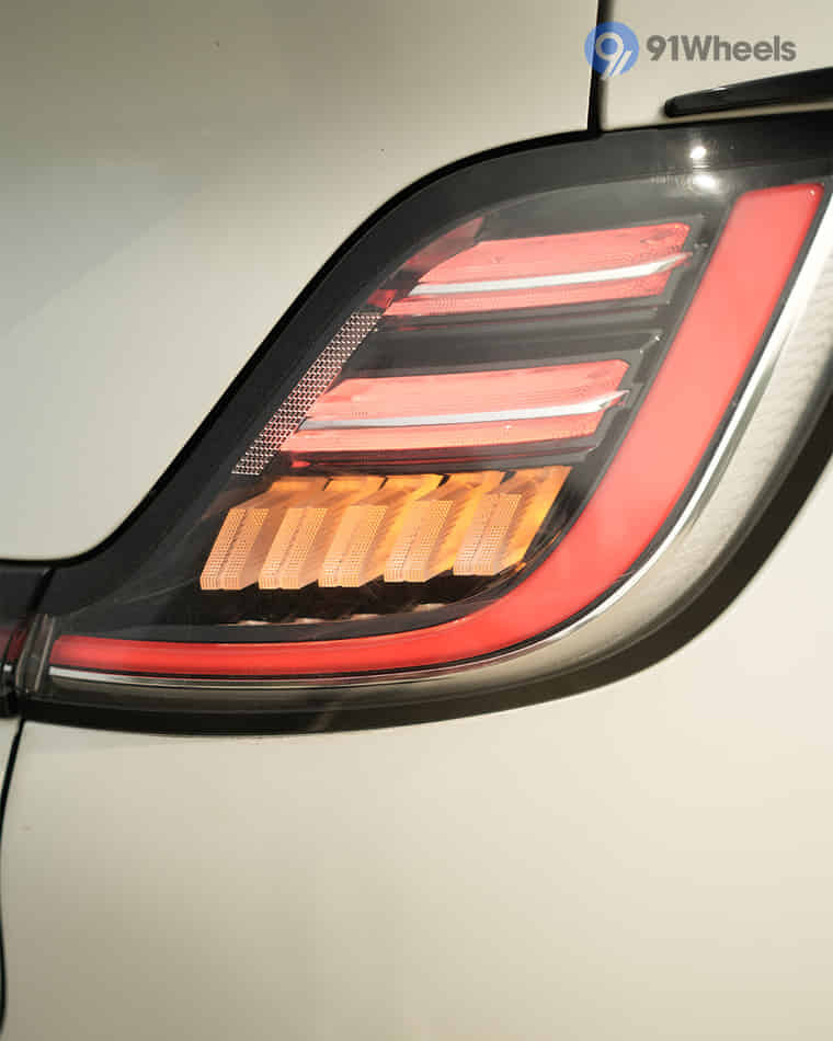 Headlights & Tail-lights - 5