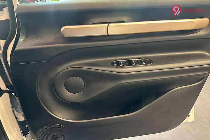 MG Windsor EV Rear Door Pocket