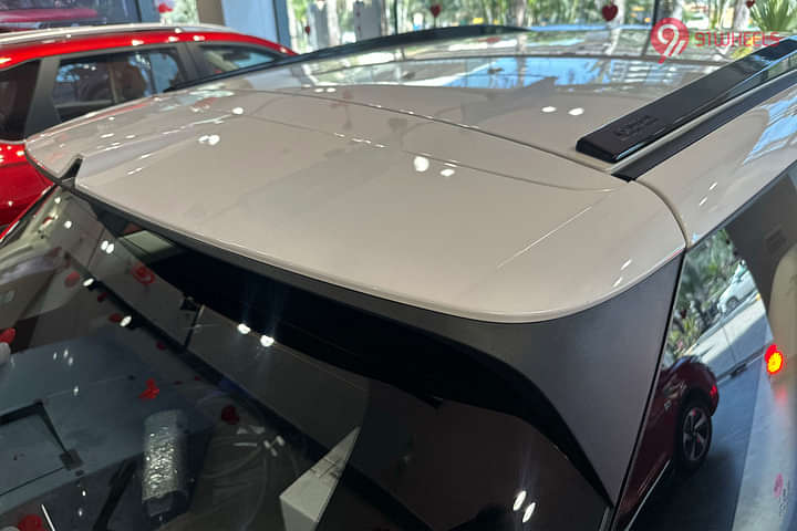 MG Windsor EV Rear Spoiler