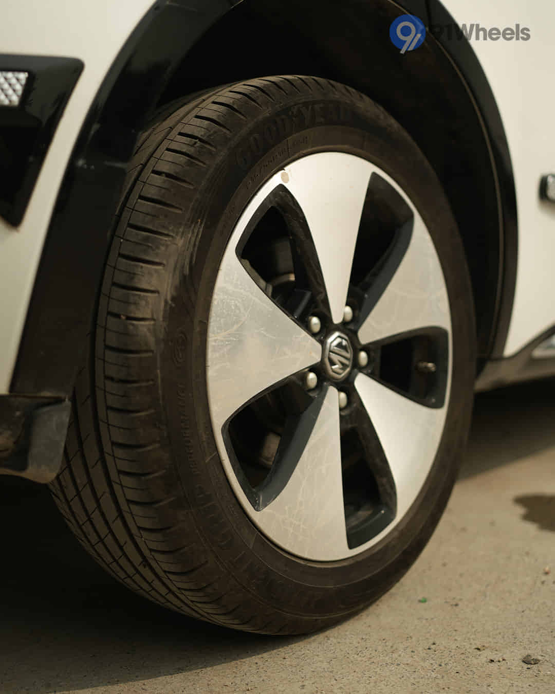 A body style that’s not too common on our roads. Quirky and yet attention-grabbing. Design 5 A body style that’s not too common on our roads. Quirky and yet attention-grabbing. Design 5