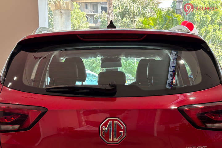 MG ZS EV 2025 Rear Windshield/Windscreen
