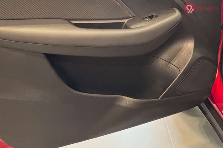 MG ZS EV 2025 Front Passenger Side Door Pad