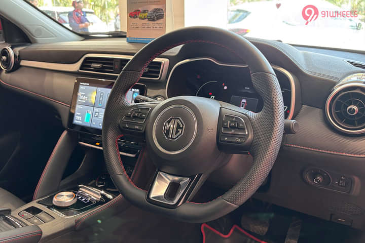 MG ZS EV 2025 Steering Wheel