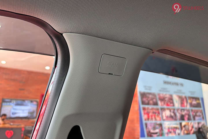 MG ZS EV 2025 Right Side Curtain Airbag