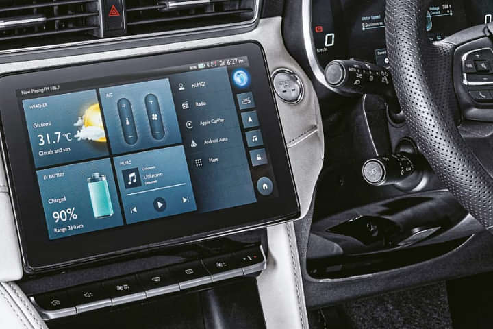 MG ZS EV 2024 Infotainment System