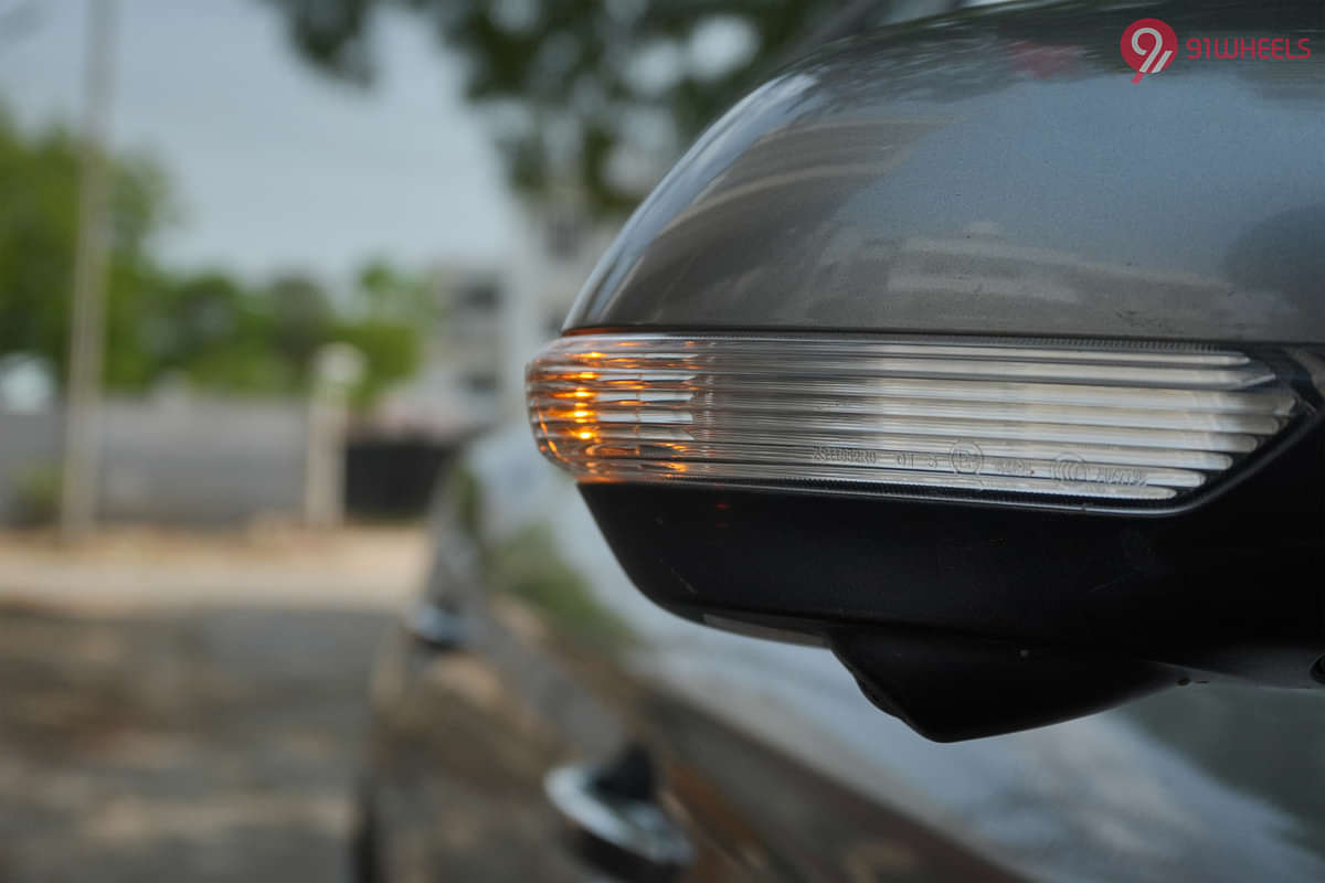 MG ZS EV ORVM Blinker