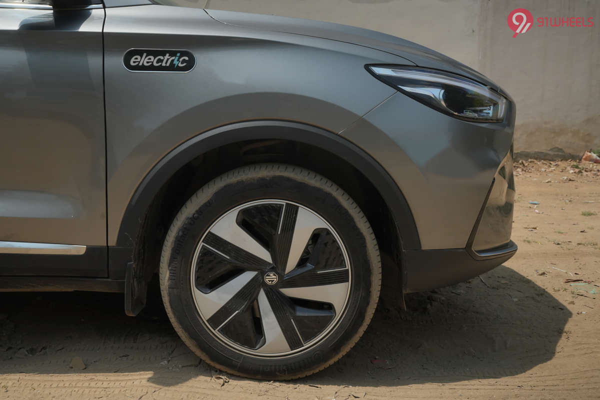 MG ZS EV Front Fender