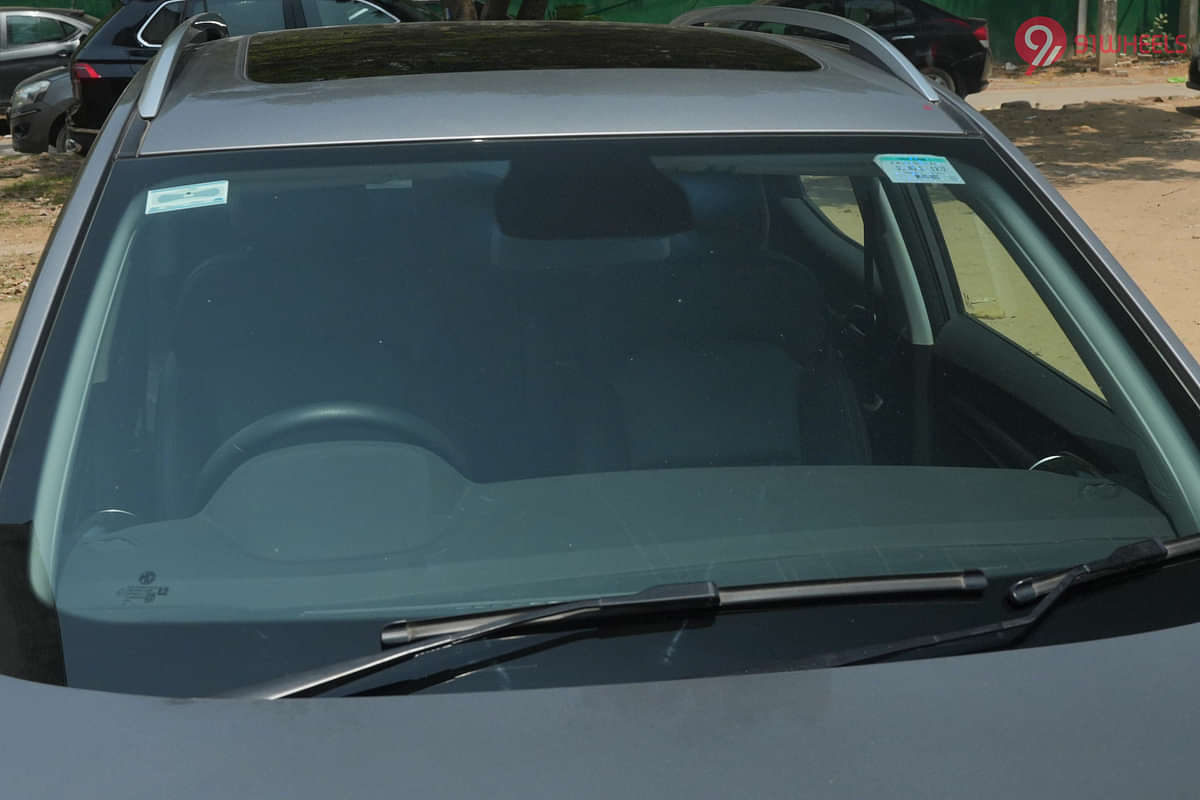 MG ZS EV Front Windshield/Windscreen