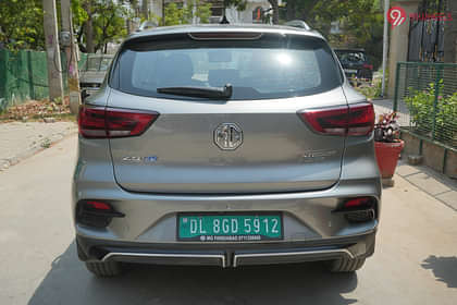 MG ZS EV Exclusive Pro Iconic Ivory Rear View