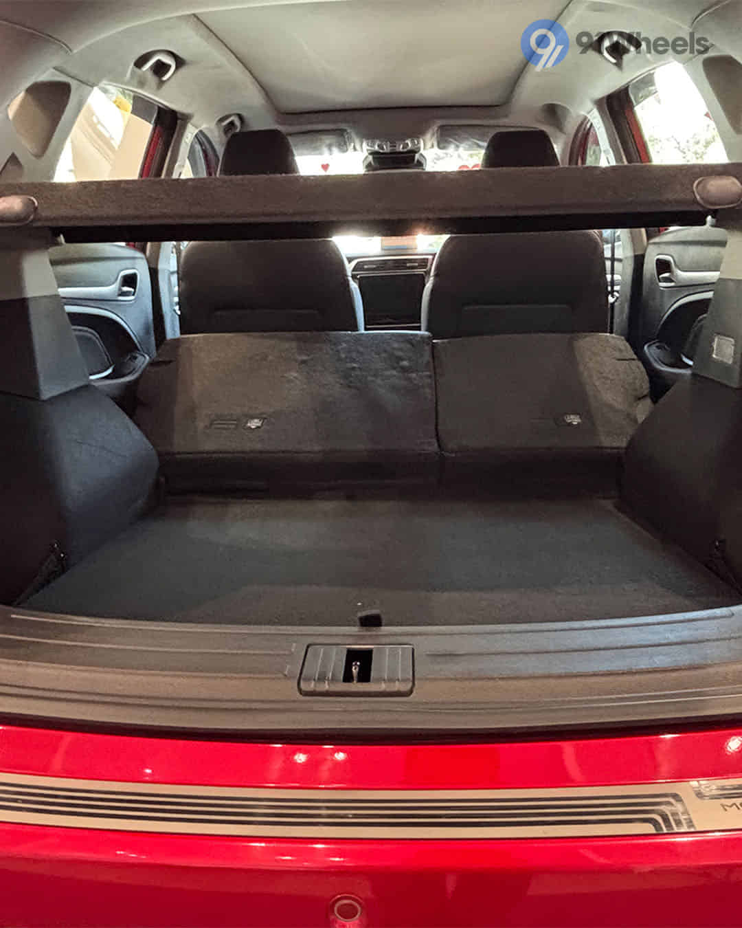 Bootspace Rear Seat Folded