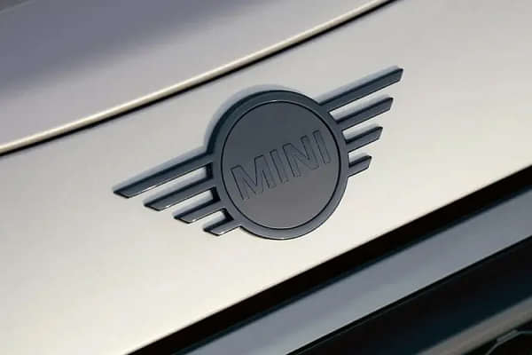 Mini 3 Door Hatch front badge