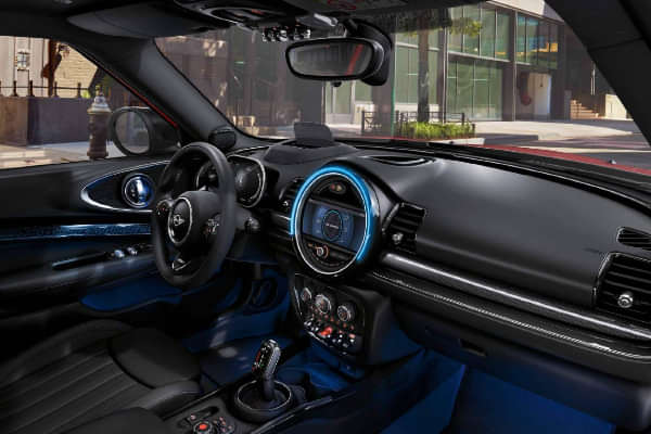 Mini Clubman 2020-2022 View From Co-driver's Door