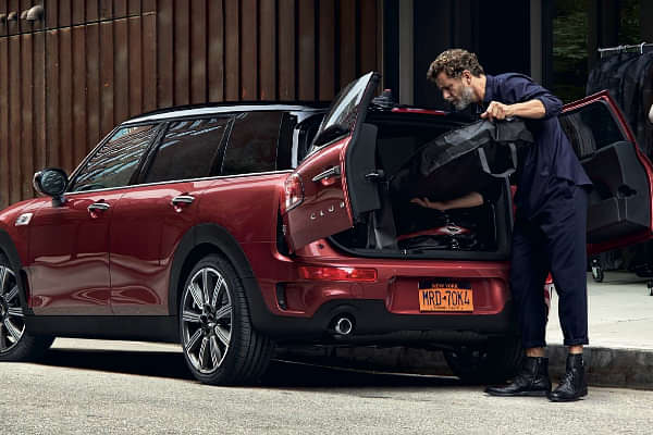 Mini Clubman Boot