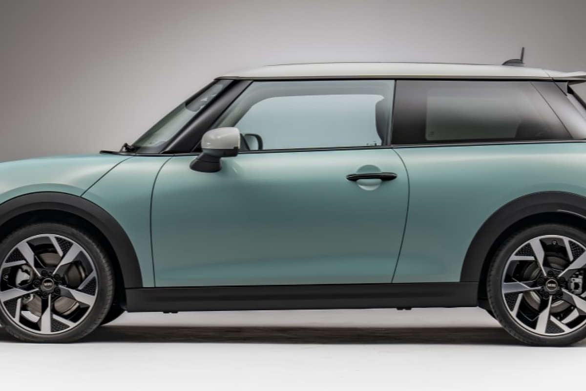 Mini Cooper Left Side View