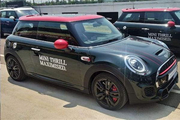 Mini JCW 2019-2021 Side Profile