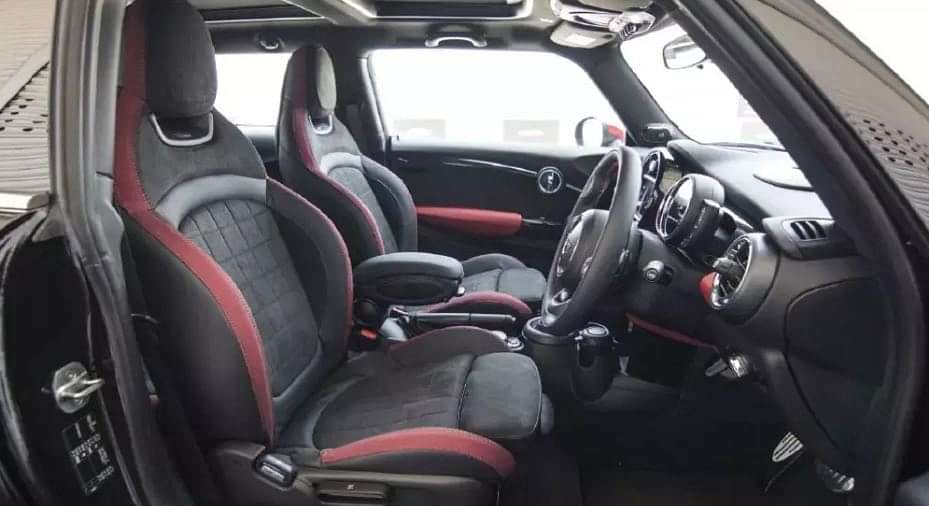 Mini John Cooper Works 2021-2024 Front Seat